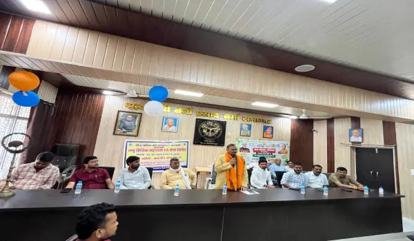 बाराबंकी में केपी तिवारी का आह्वान, आयुष्मान कार्ड से हर पात्र व्यक्ति को मिले उपचार
